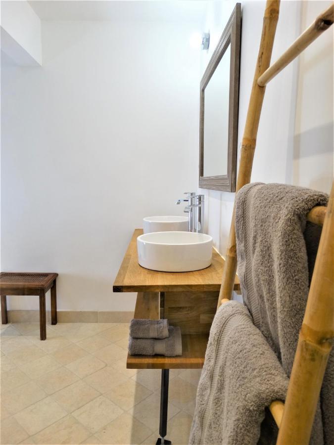 Chateau Montplaisir Charming B&B In Provence Valreas Ngoại thất bức ảnh